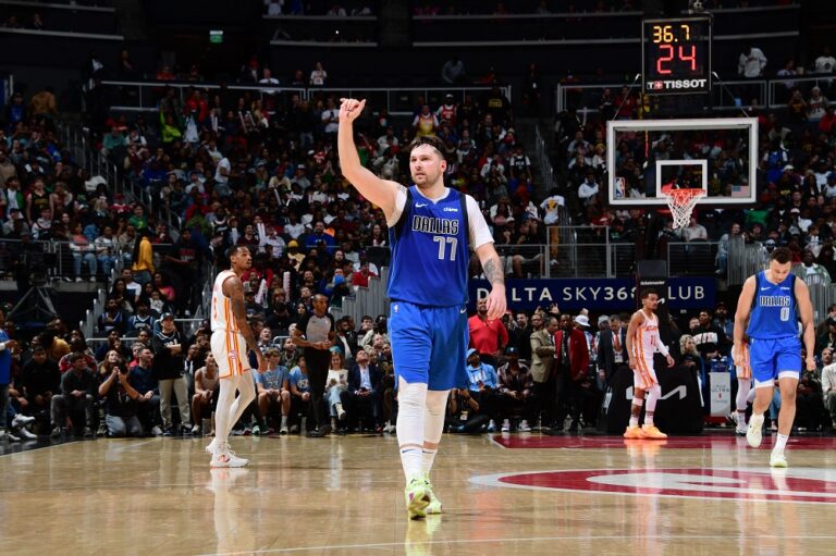 Luka Doncic ficará fora da NBA por um mês devido a lesão na panturrilha