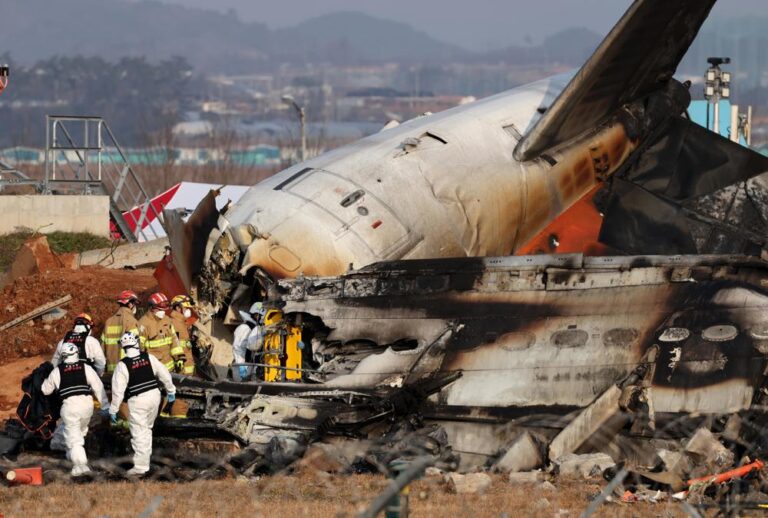 Coreia do Sul envia aos EUA caixa-preta do avião que deixou 179 mortos em acidente