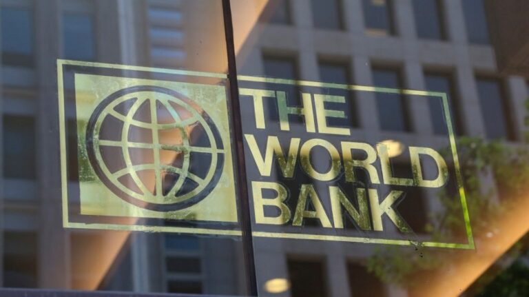 Banco Mundial anuncia ajuda recorde de US$ 100 bilhões aos países mais pobres