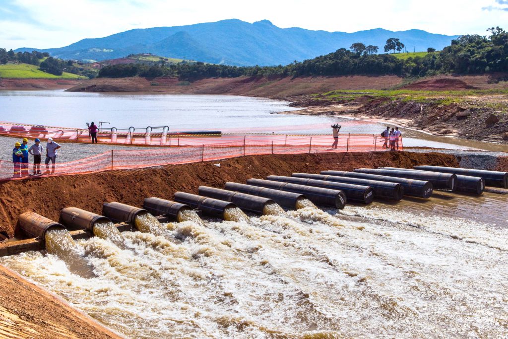 Reservatórios das hidrelétricas brasileiras em três regiões devem superar 70% em janeiro