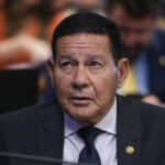 Mourão critica prisão de Braga Netto: ‘Atropelo das normas legais’