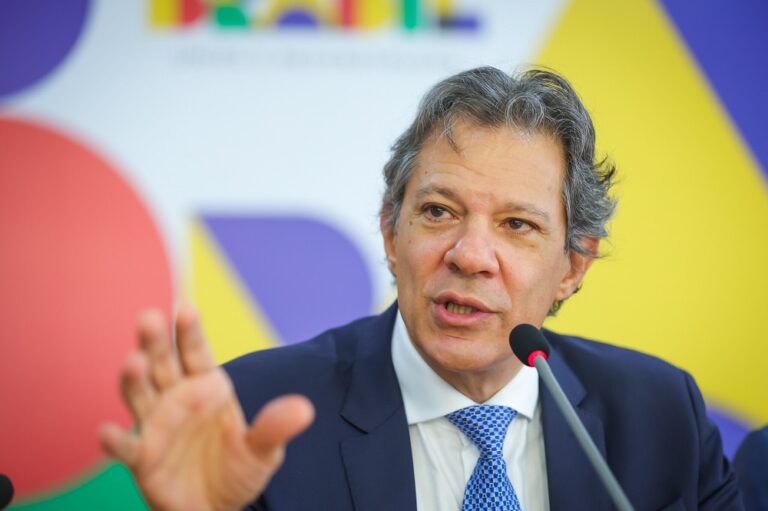 Haddad diz que Lula está pronto para sancionar a Reforma Tributária