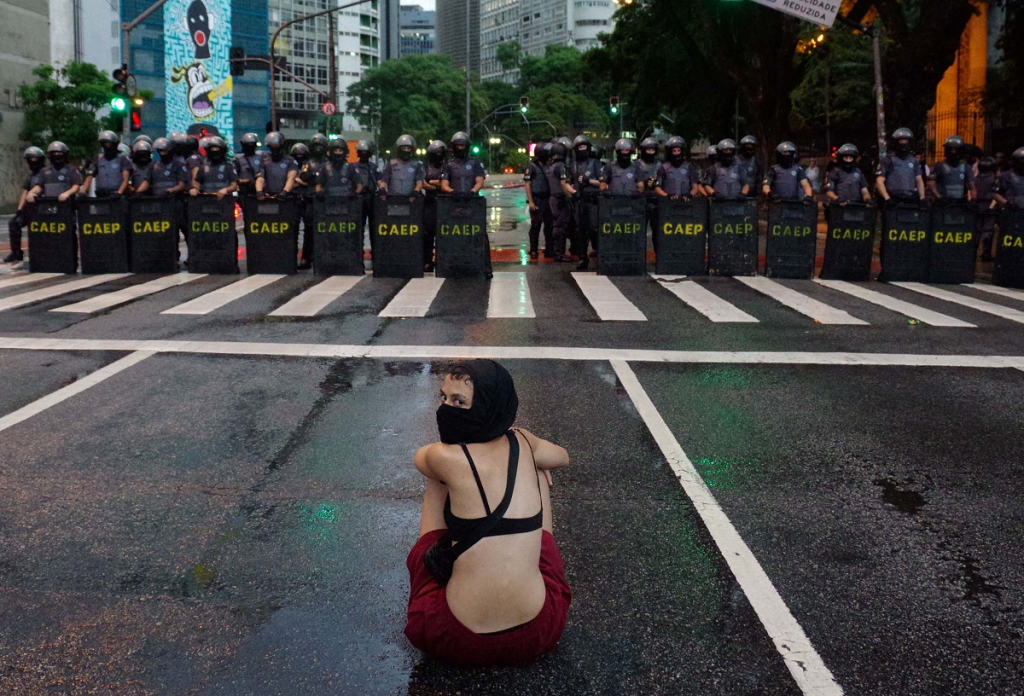 Utopia tropical: como a juventude se tornou o principal agente de mudanças no cenário político brasileiro