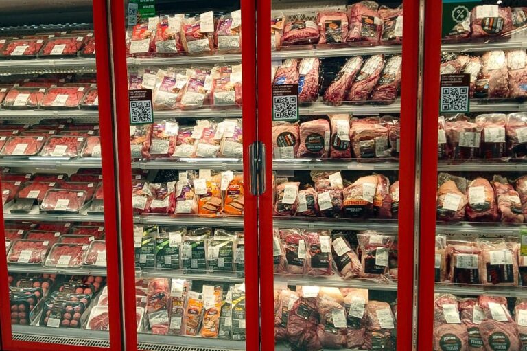 China investiga importações de carne bovina do Brasil em meio a problemas no setor