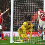 Arsenal vence Ipswich e se mantém na vice-liderança do Campeonato Inglês