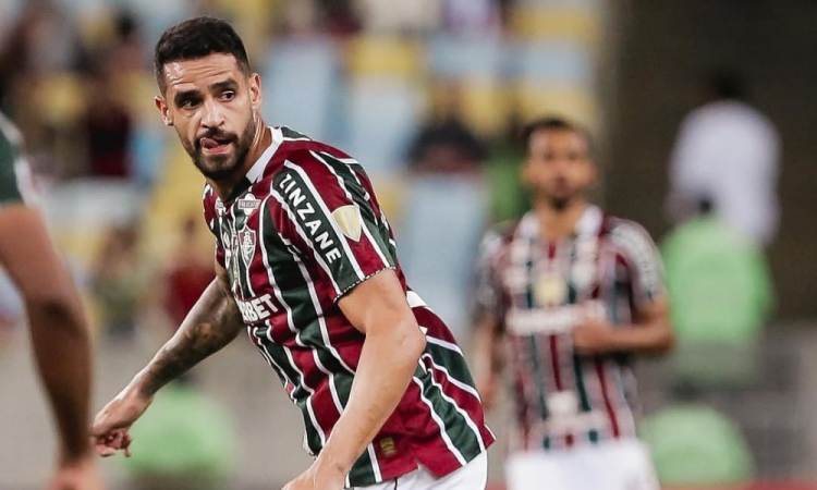 Renato Augusto revelou que deseja ficar no Fluminense até finalização do contrato