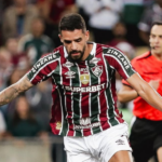 Renato Augusto revela que deseja ficar no Fluminense até finalização do contrato