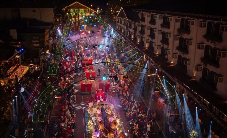 Gramado (RS) cancela programação do evento Natal Luz após acidente aéreo