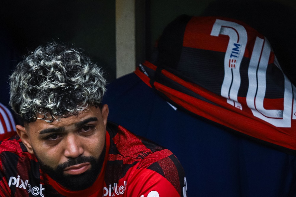 Gabigol critica relação com Tite no Flamengo: ‘Foi me corroendo por dentro’