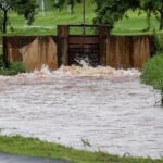 Chuvas fortes no Paraná causam estragos e aumentam vazão das Cataratas do Iguaçu