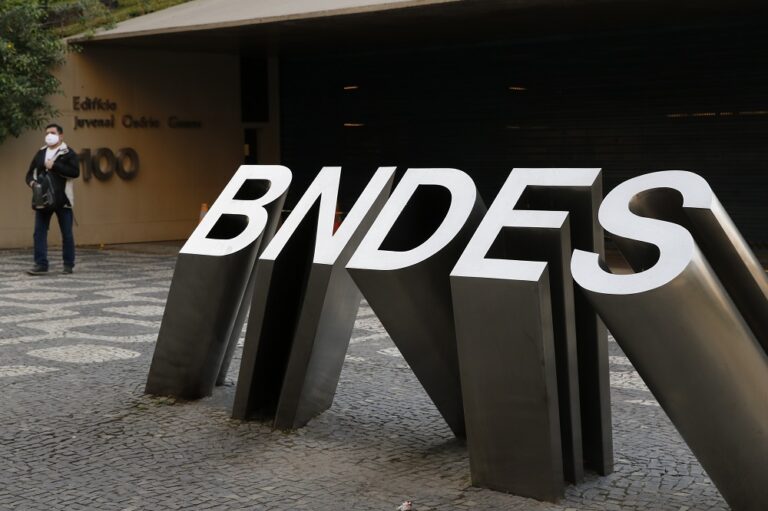 BNDES capta mais de R$ 9 bilhões com emissão de Letras de Crédito do Desenvolvimento