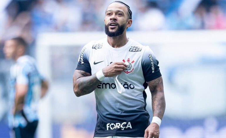 Memphis encerra temporada motivado e agradecido pela recepção no Corinthians: ‘Me sinto em casa’