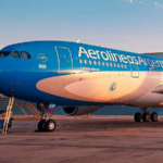 Voo da Aerolíneas Argentinas com destino a Madri retorna a Buenos Aires após problemas de pressurização