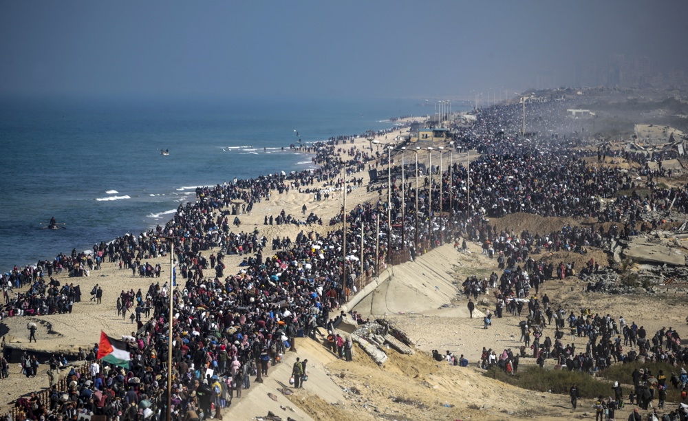 Palestinos começam a voltar ao norte da Faixa de Gaza