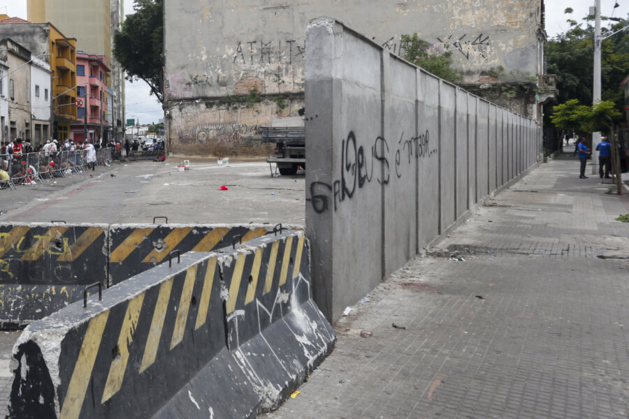 Moraes pede que PGR se manifeste sobre muro em Cracolândia