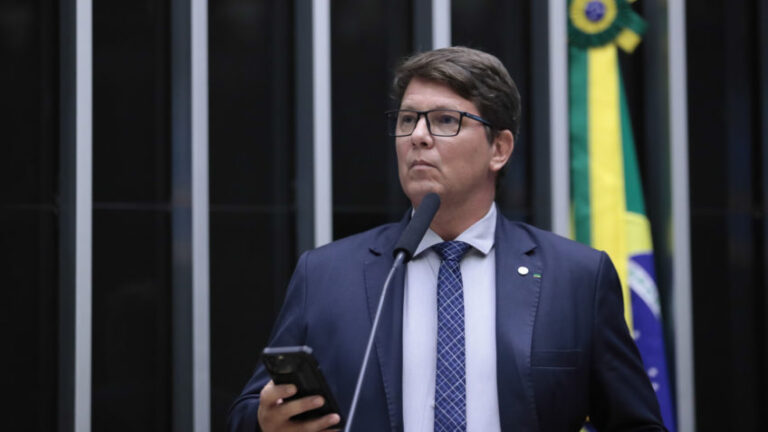 Mário Frias diz que “Ainda Estou Aqui” é “propaganda comunista”