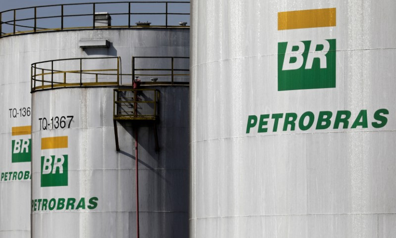 Defasagem de preços dos combustíveis da Petrobras em 2025 alcança níveis alarmantes