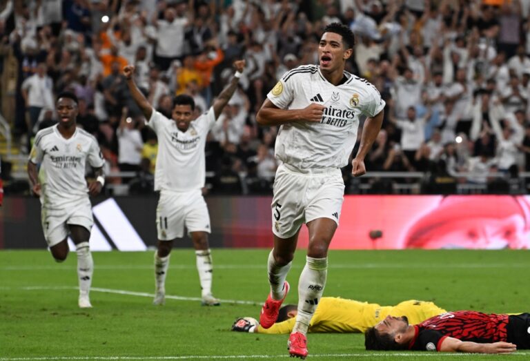 Real Madrid vence o Mallorca e decidirá a Supercopa da Espanha contra o Barcelona