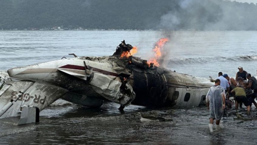 2 morrem após queda de avião de pequeno porte em praia de Ubatuba (SP)