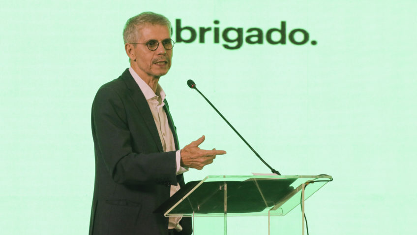 Sidônio idealizou vídeo em que Haddad nega impostos sobre Pix