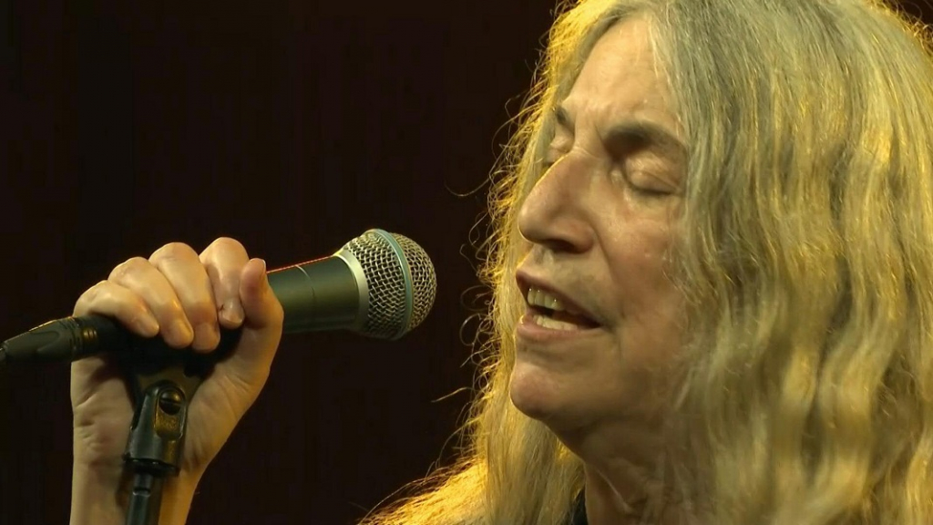 Patti Smith cancela segundo show em São Paulo por recomendação médica