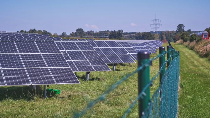 Eletricidade por energia solar ultrapassa carvão na União Europeia