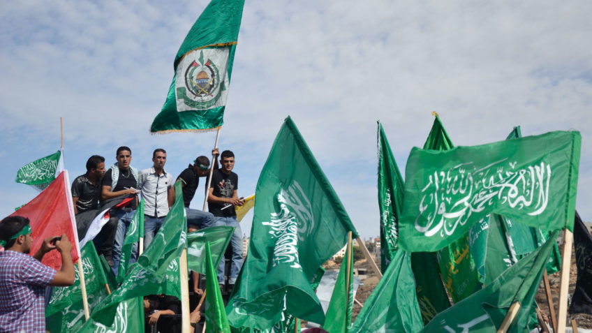 Hamas nomeia 3 reféns que serão libertados neste fim de semana