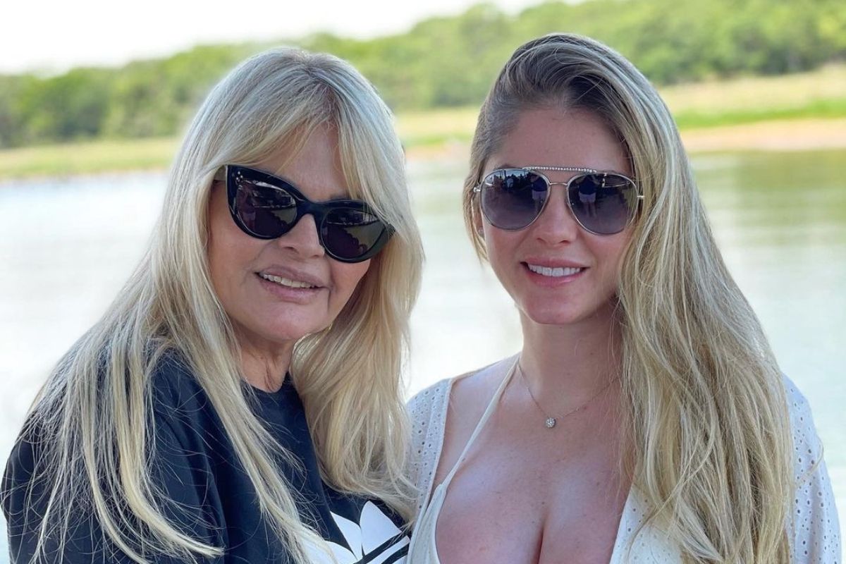 Bárbara Evans abre o jogo sobre racha de relação com a mãe, Monique Evans