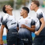 Corinthians vence o Rio Branco-AC na Copinha e garante vaga na 2ª fase do torneio