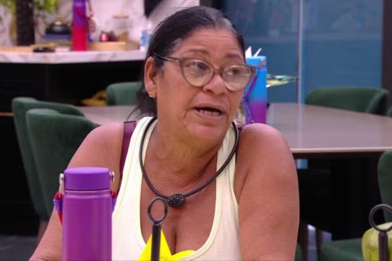 BBB 25: Delma ameaça apertar botão, após ver Vilma mal