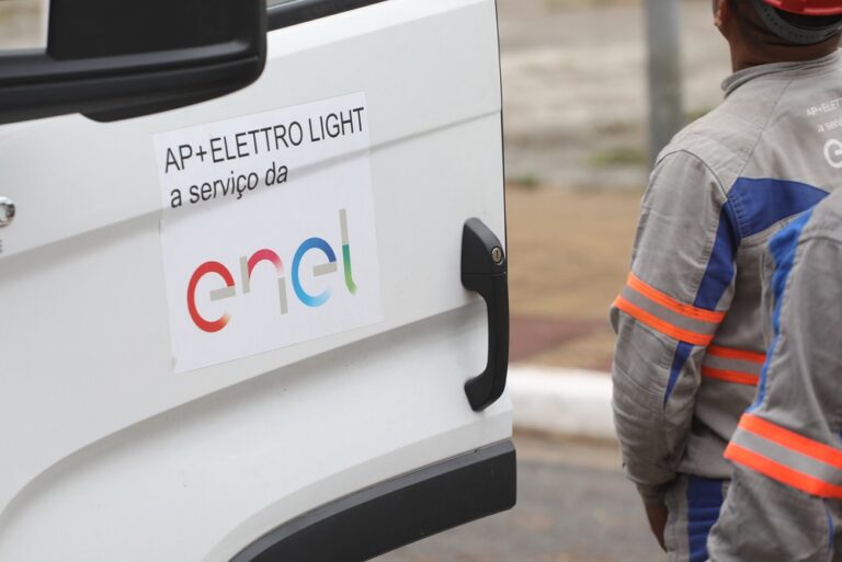 Temporal em SP: Energia foi reestabelecida para 94% dos clientes atingidos, diz Enel