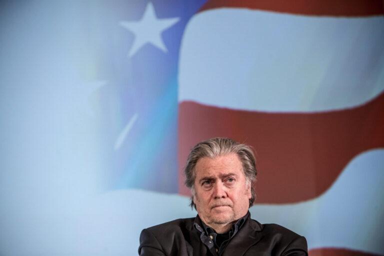 Steve Bannon diz que Elon Musk ‘é um cara verdadeiramente maligno, um cara muito ruim’