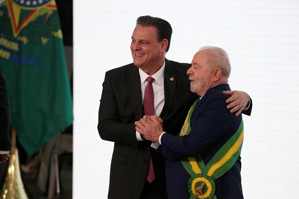 Tensão entre governo Lula e PSD aumenta após críticas de Kassab a Haddad