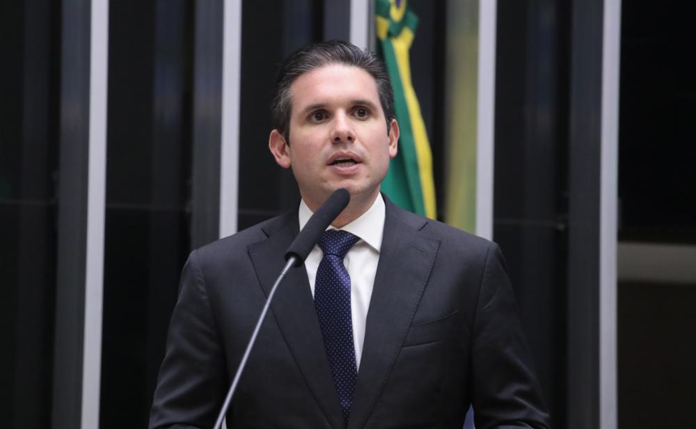 Hugo Motta votou com o PT em 9 de cada 10 votações, segundo levantamento