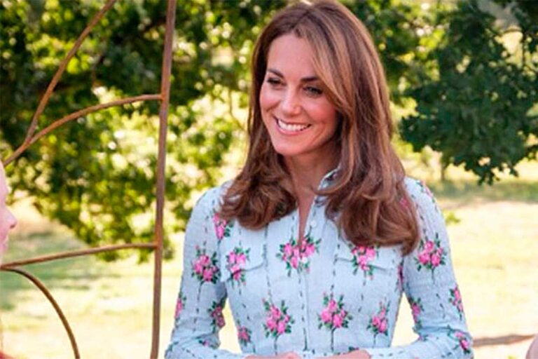 Kate Middleton reaparece curtindo a vida em Londres