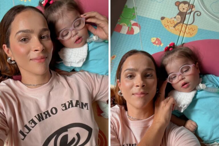 Maria Guilhermina surge ao lado da mãe, após receber alta hospitalar