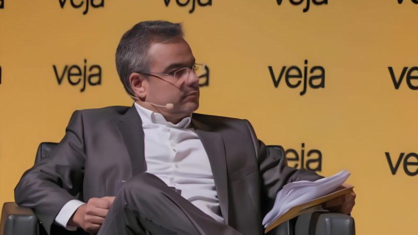 Maurício Lima deixa direção da “Veja” para ser CEO da Abril