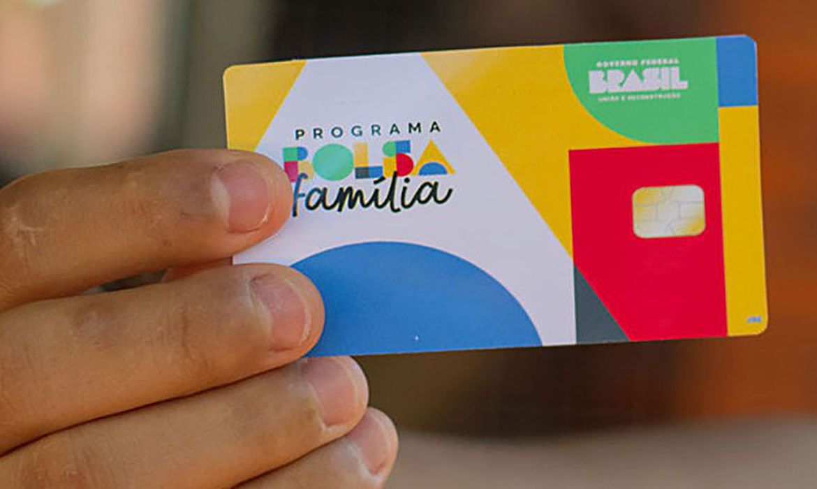 Pagamento do Bolsa Família começa nesta segunda; veja calendário