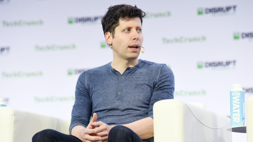 CEO da OpenAI, Sam Altman é acusado de abuso sexual pela irmã