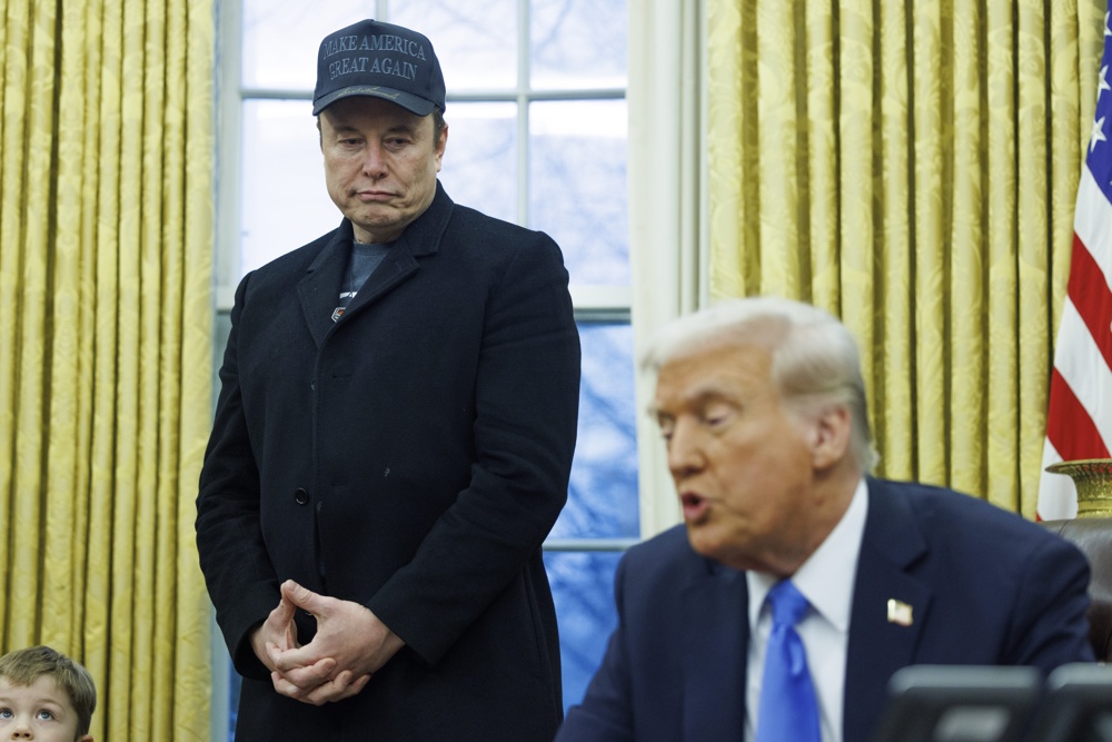 Trump pede para Musk ser ‘mais agressivo’ nas reformas para cortar gastos nos EUA