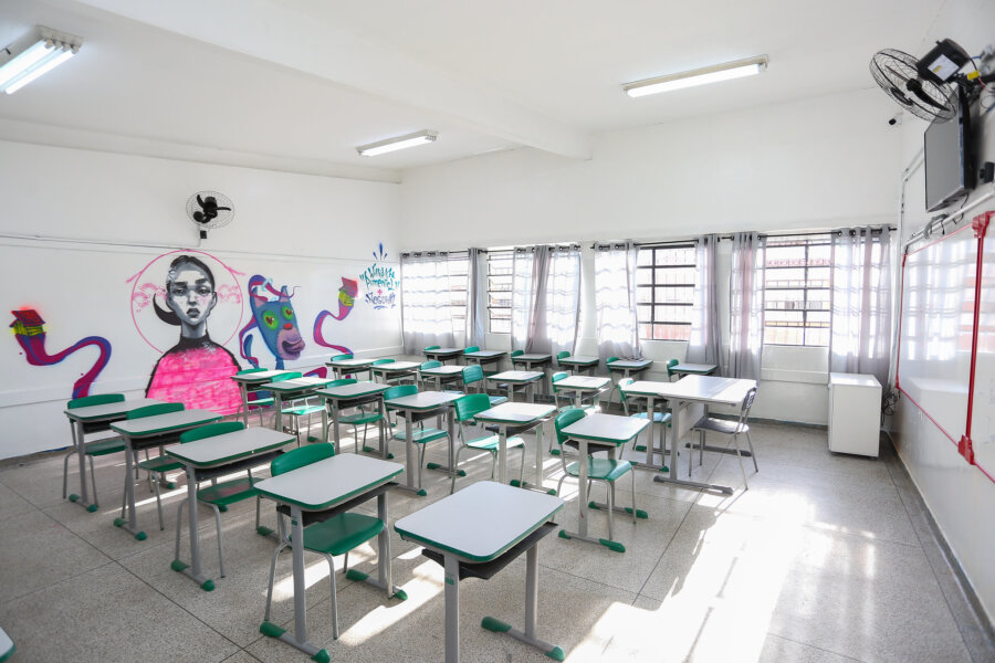 Câmara aprova obrigatoriedade para matrícula de alunos nas escolas