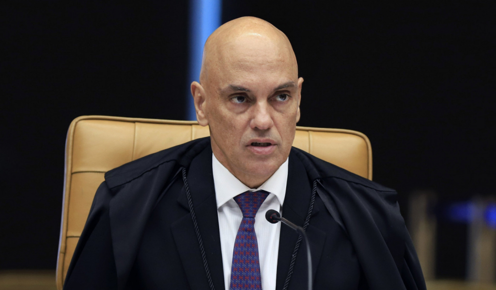 Alexandre de Moraes rejeita pedido de Bolsonaro para entregar defesa em 83 dias