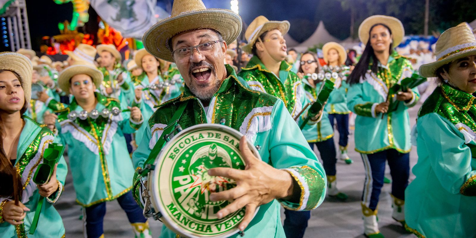 TV Brasil transmite desfiles das escolas de samba de São Paulo