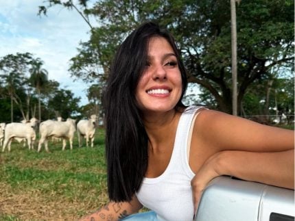 Bota, fivela e chapéu karandá: Ana Castela compartilha cliques de viagem a MS