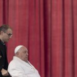 Papa Francisco completa uma semana hospitalizado