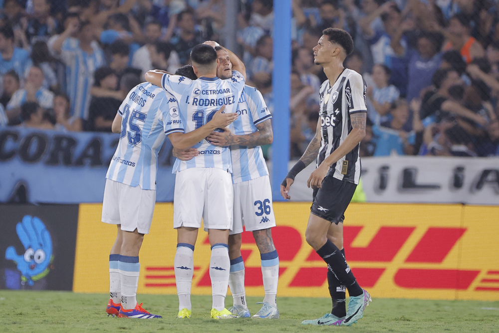 Botafogo perde para o Racing na Argentina e se complica pelo título da Recopa