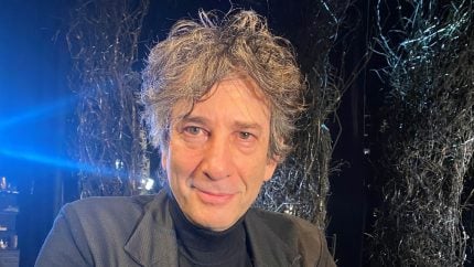 Caso Neil Gaiman: entenda em ordem cronológica o escândalo do tráfico humano