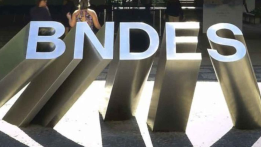 BNDES investe R$ 1,5 bi para expandir saneamento em Manaus