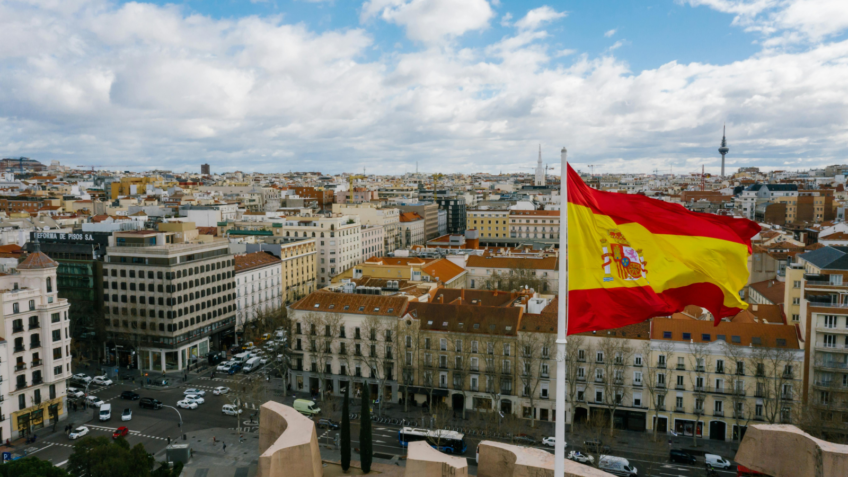 Espanha propõe redução da jornada de trabalho para 37,5 horas