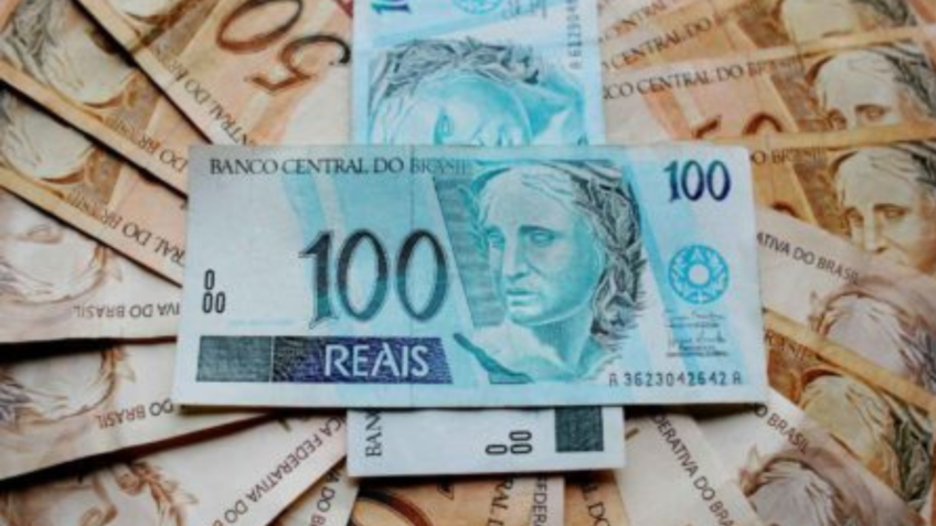 Contas do governo registram superavit de R$ 84,9 bi em janeiro